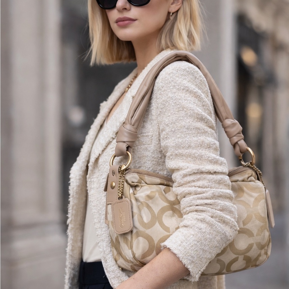 Coach Op Art Signature Canvas Shoulder Bag Beige Leather Hang Tag Style 13439‎